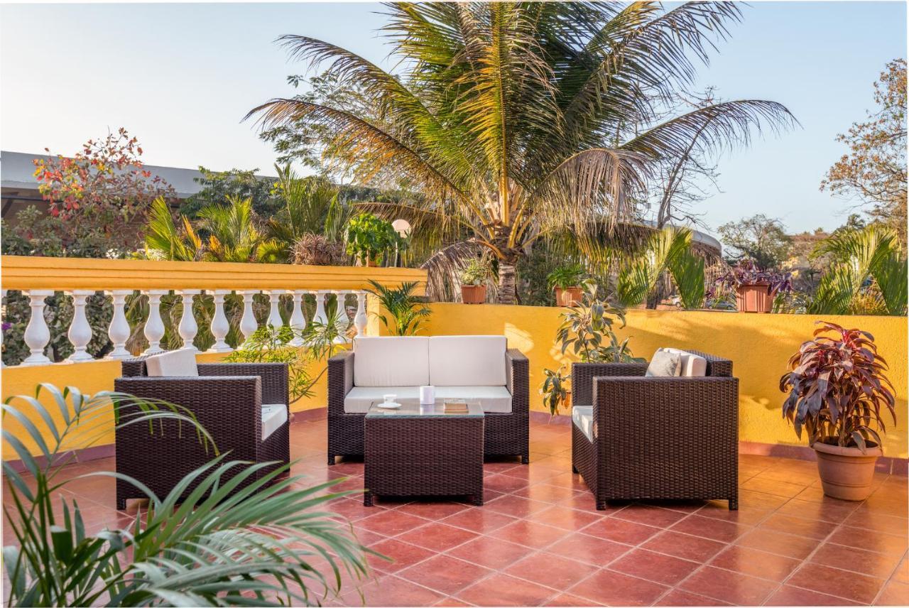 Casa Amarela - Lux Portuguese 4BHK in North Goa Villa Porvorim Bagian luar foto